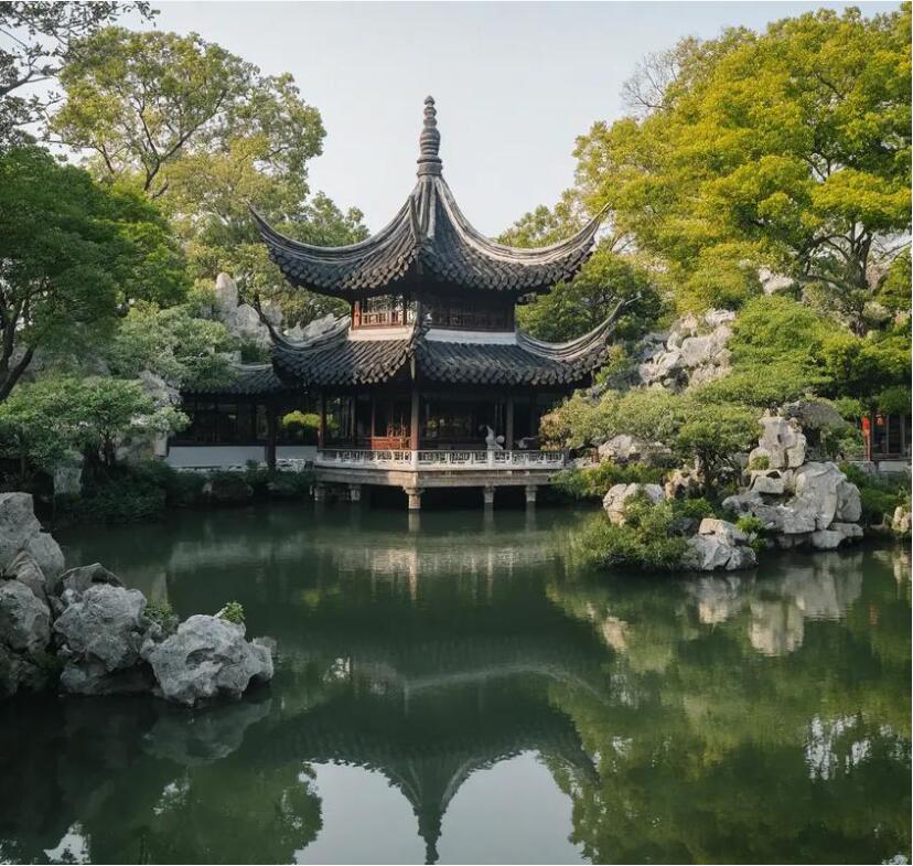 湛江霞山含玉餐饮有限公司